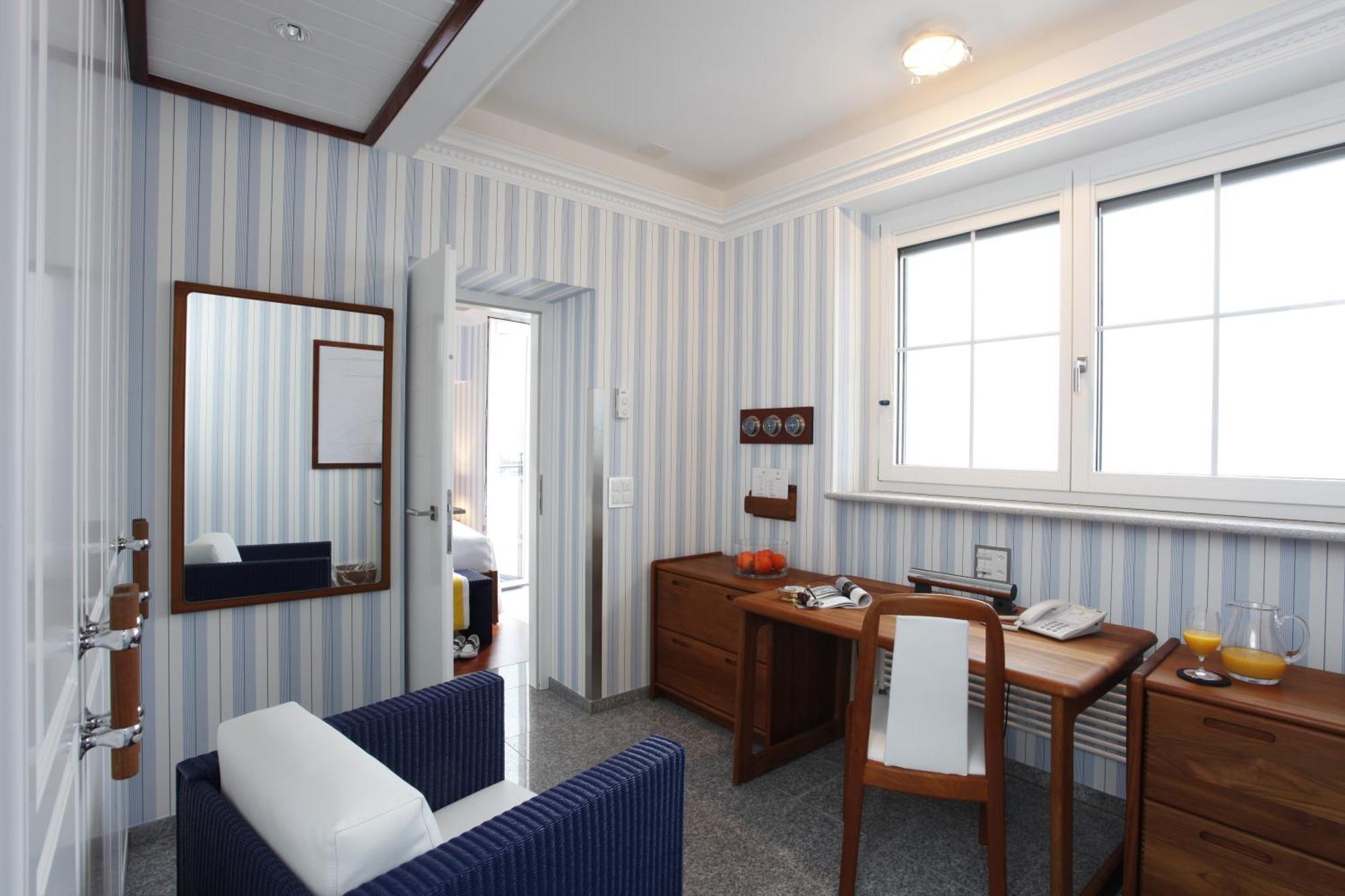 Holiday Hotel Yachtsport Resort Lago Maggiore Brissago Exterior foto